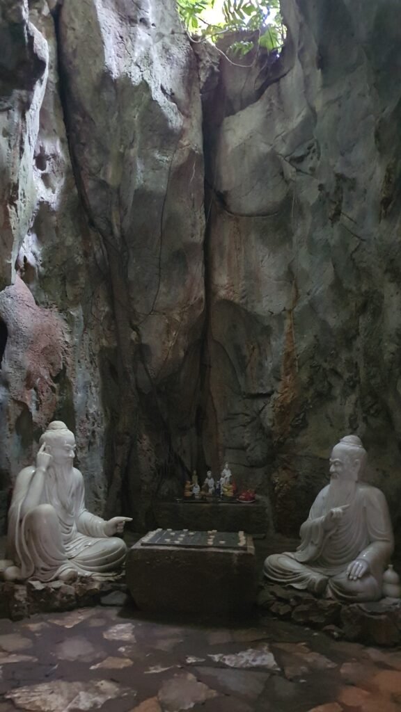 Huyen Khong Cave in Da Nang with kids 2