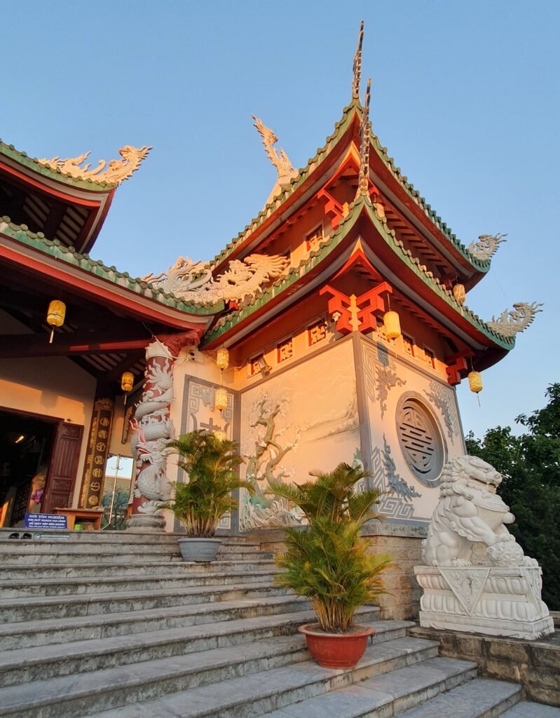 Visit Lady Buddha and Linh Ung Pagoda in Da Nang with kids