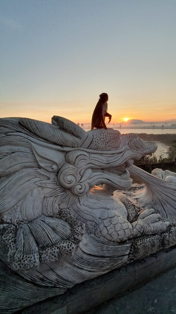 Visit Lady Buddha and Linh Ung Pagoda in Da Nang with kids 6