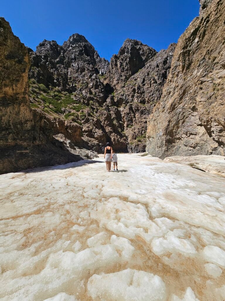 Hiking through Yolyn Am with kids
