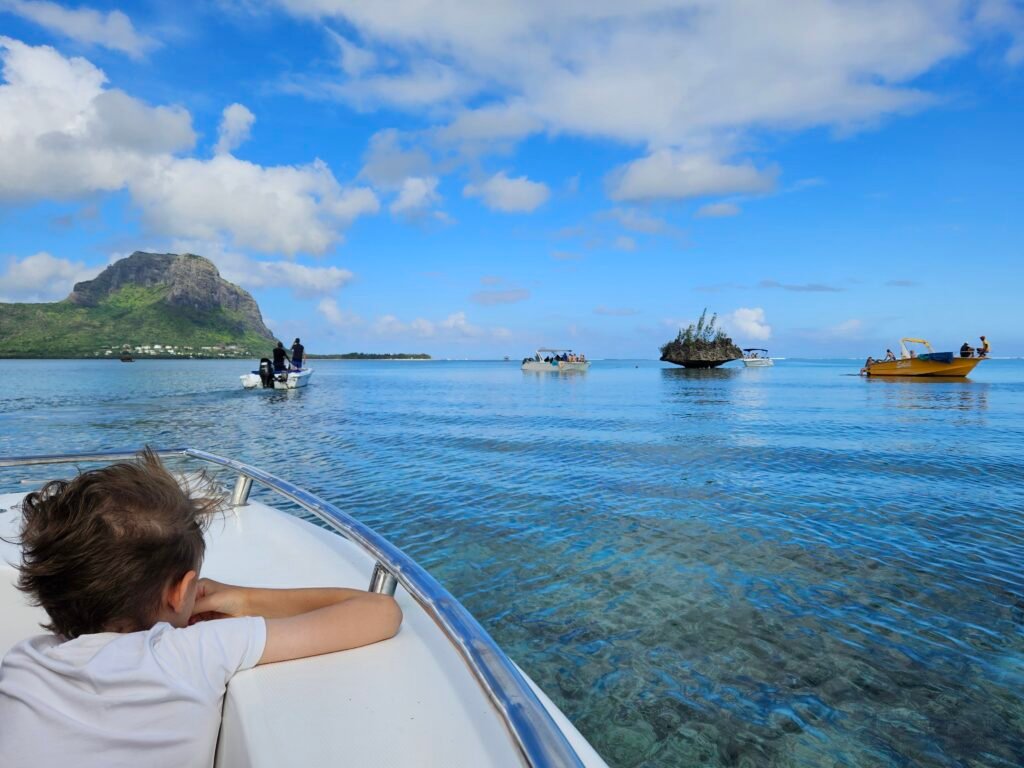 Boat approaching Crystal Rock, Mauritius