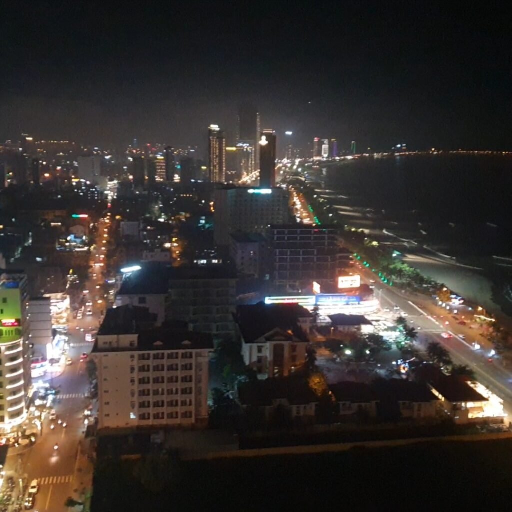 Where to Stay in Da Nang With Kids - family travel photo 2