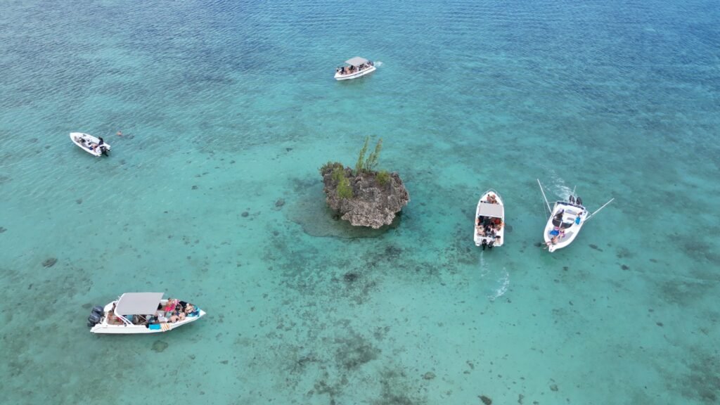 Snorkelling near Crystal Rock, Mauritius
