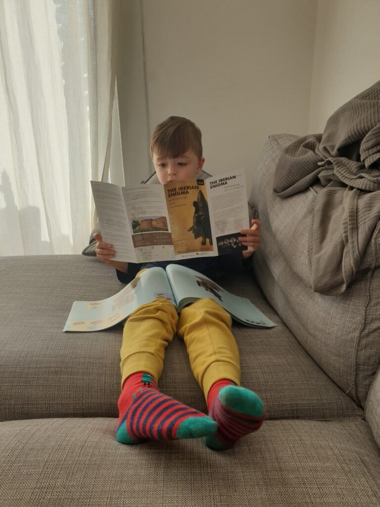 Keeping a learning routine going during long term travel with kids